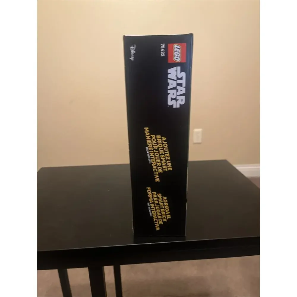 LEGO STAR WARS 75422 Yodas Hut and Jedi Training